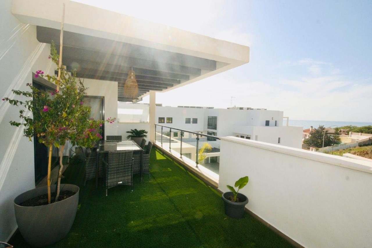 Atico Con Piscina, Golf, Vistas Al Mar Lejlighed Torre de Benagalbon Eksteriør billede