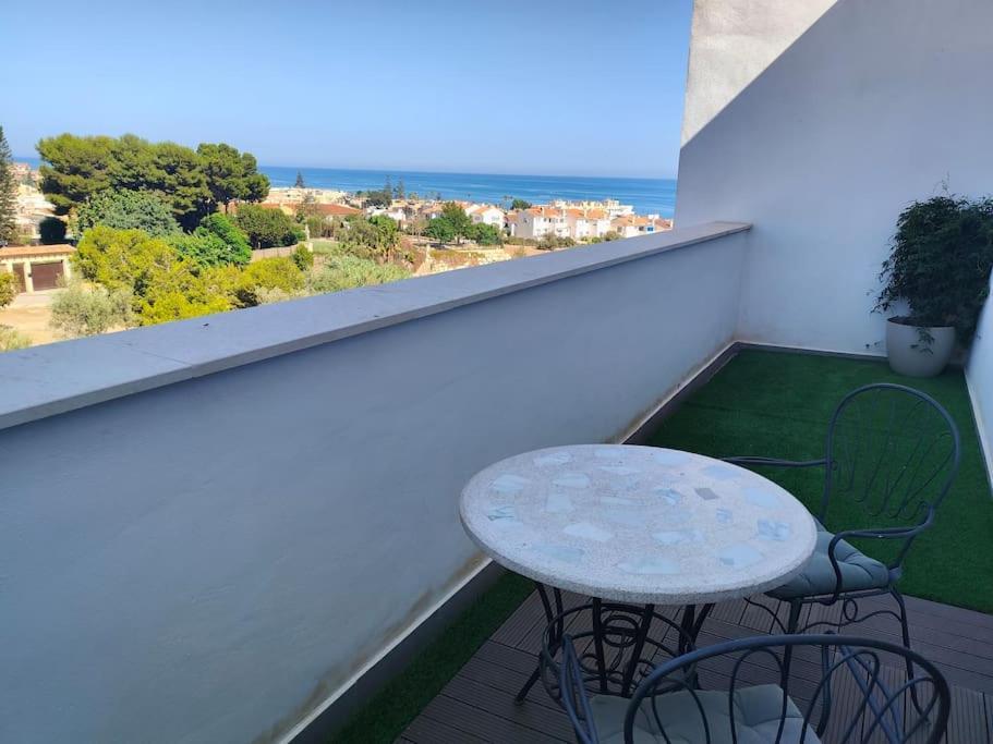 Atico Con Piscina, Golf, Vistas Al Mar Lejlighed Torre de Benagalbon Eksteriør billede